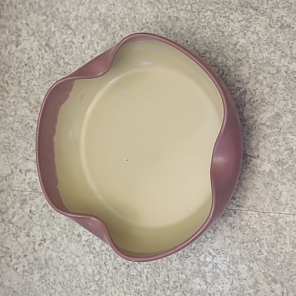 Pink and Cream Ceramic Studio Pottery Bowl - Picture 2 of 4